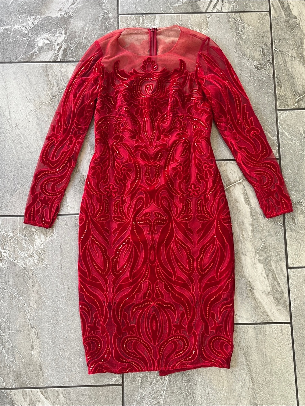 ❤️ NWT Marchesa Notte Red Velvet Sequin Mesh Long Sleeve Sheath Dress Size 4